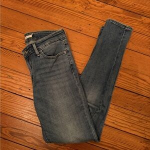 Levi’s 711 Skinny Jeans Size 28